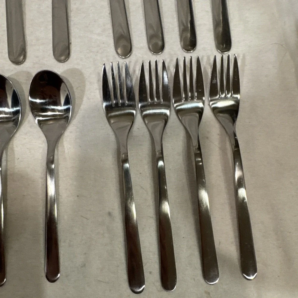 Ikea FORNUFT Stainless Steel Flatware 223 88 Modern Design 20 Pc 4 Place Setting